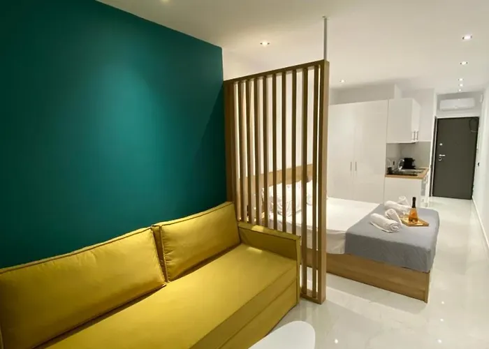 Flaneur * Kallithea (Chalkidiki)