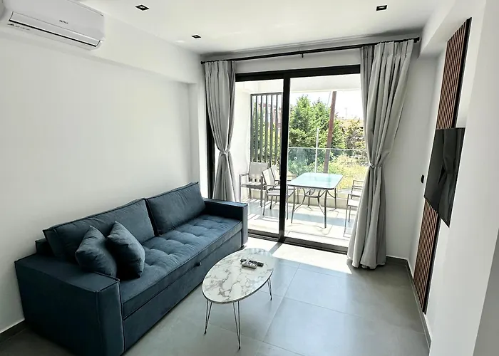 Flaneur * Kallithea (Chalkidiki)